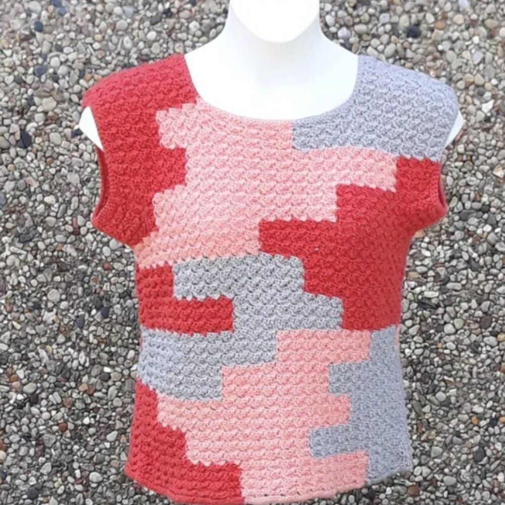 Coquette pink Hand-Crocheted sleeveless sweater L / XL